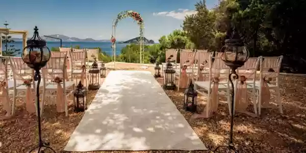 Mythical Ledge Weddings 