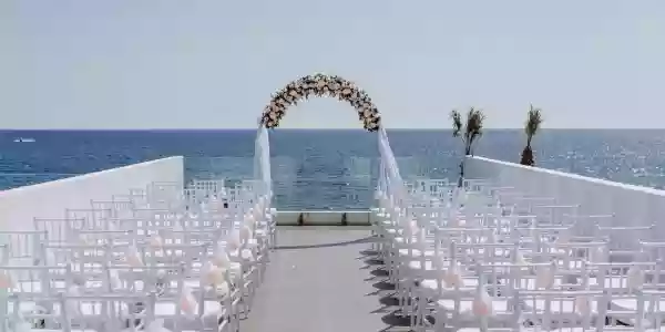 Almyra Hotel