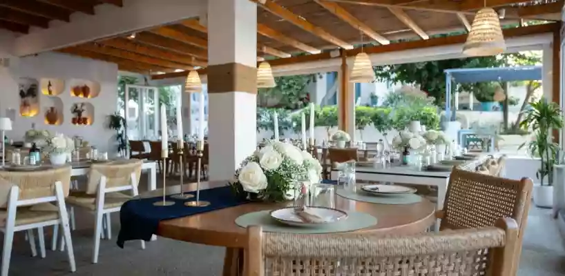 Roots Restaurant