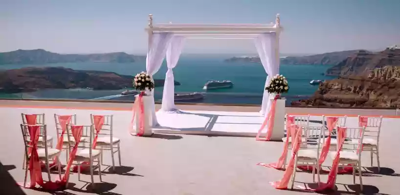 Santorini Gem